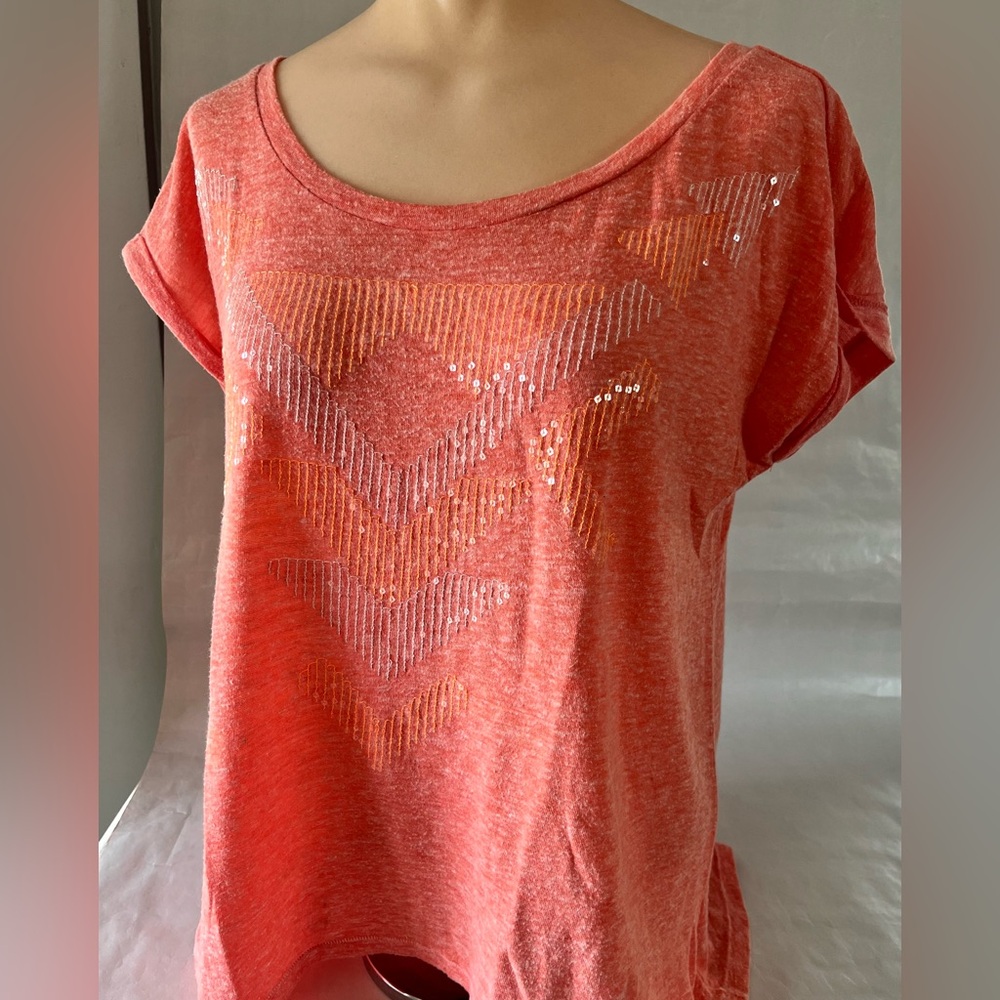 American Eagle Outfitters Coral Sequin Southwestern Tee Shirt Top Blouse pink